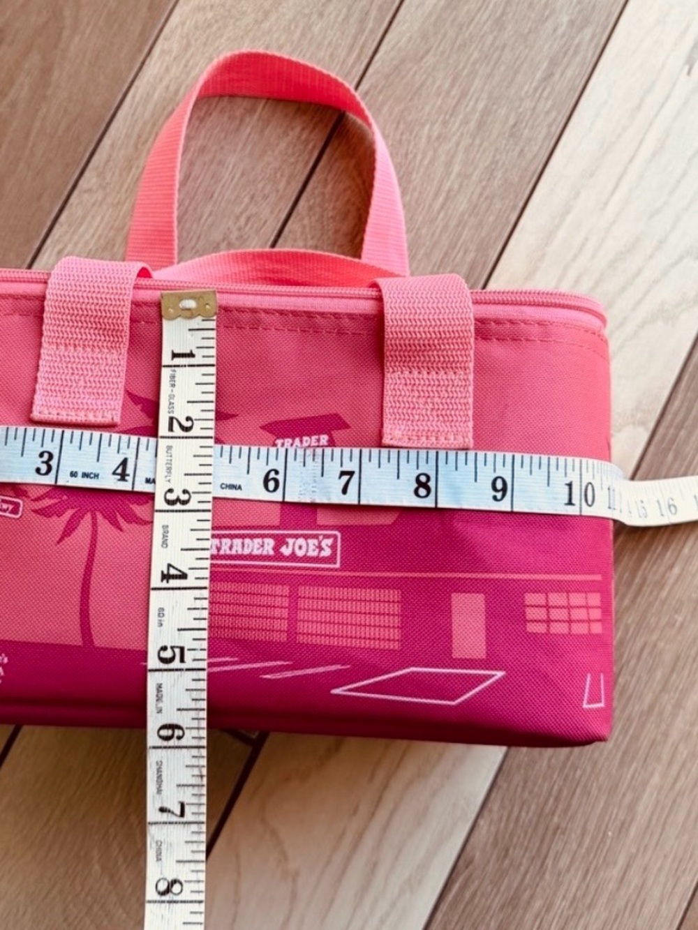 NEW! Trader Joe’s limited edition pink on pink insulated mini lunch bag tote - Picture 4 of 5